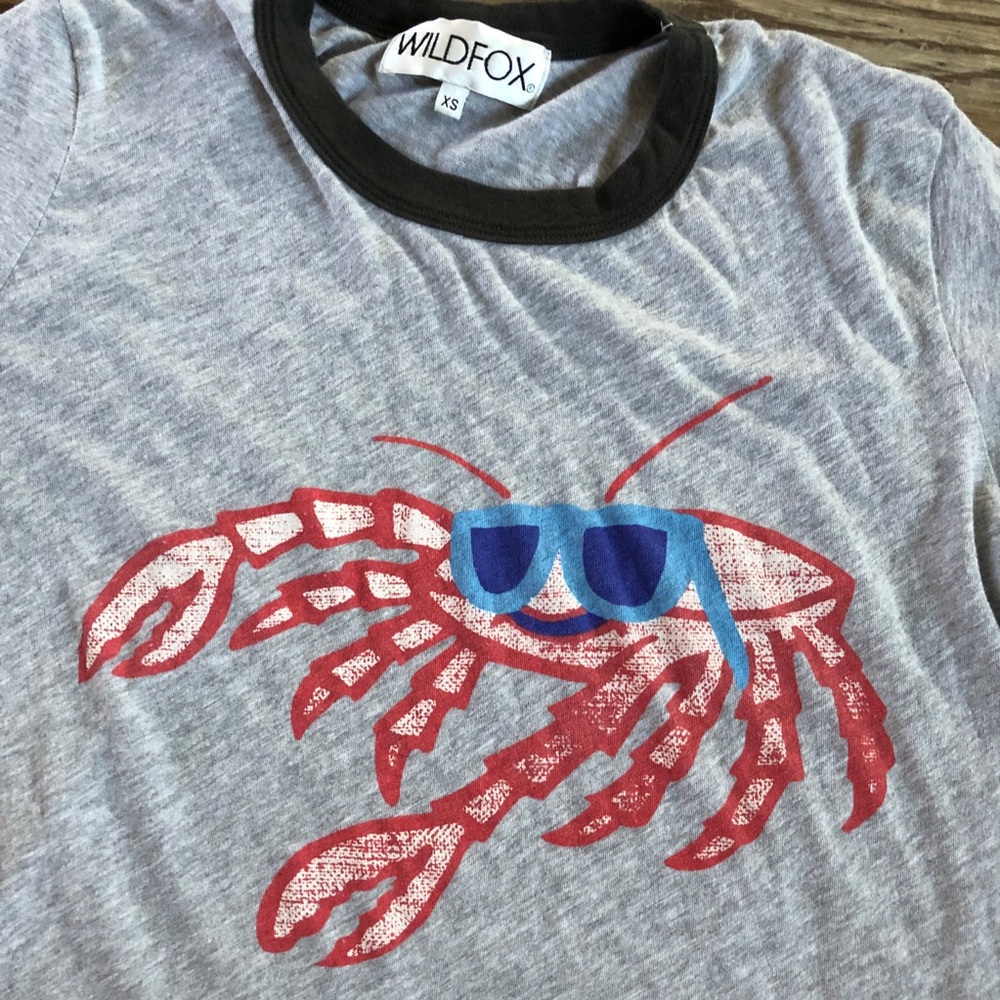 Wildfox Y2K crab beach gray casual tshirt XS - Picture 2 of 4
